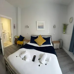 The Niche Apartment York